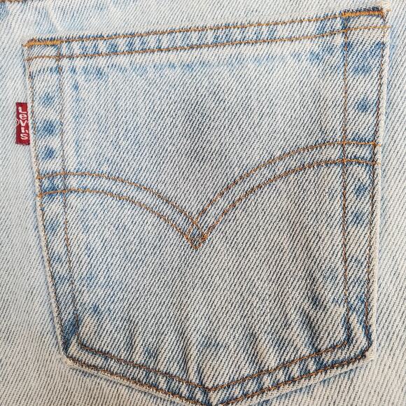 Vintage 80s 90s Levi's 512 Mom Jean Shorts Light Wash 26" - Picture 11 of 15